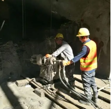 成武水下抗分散灌浆料特点 水下不分散注浆料介绍